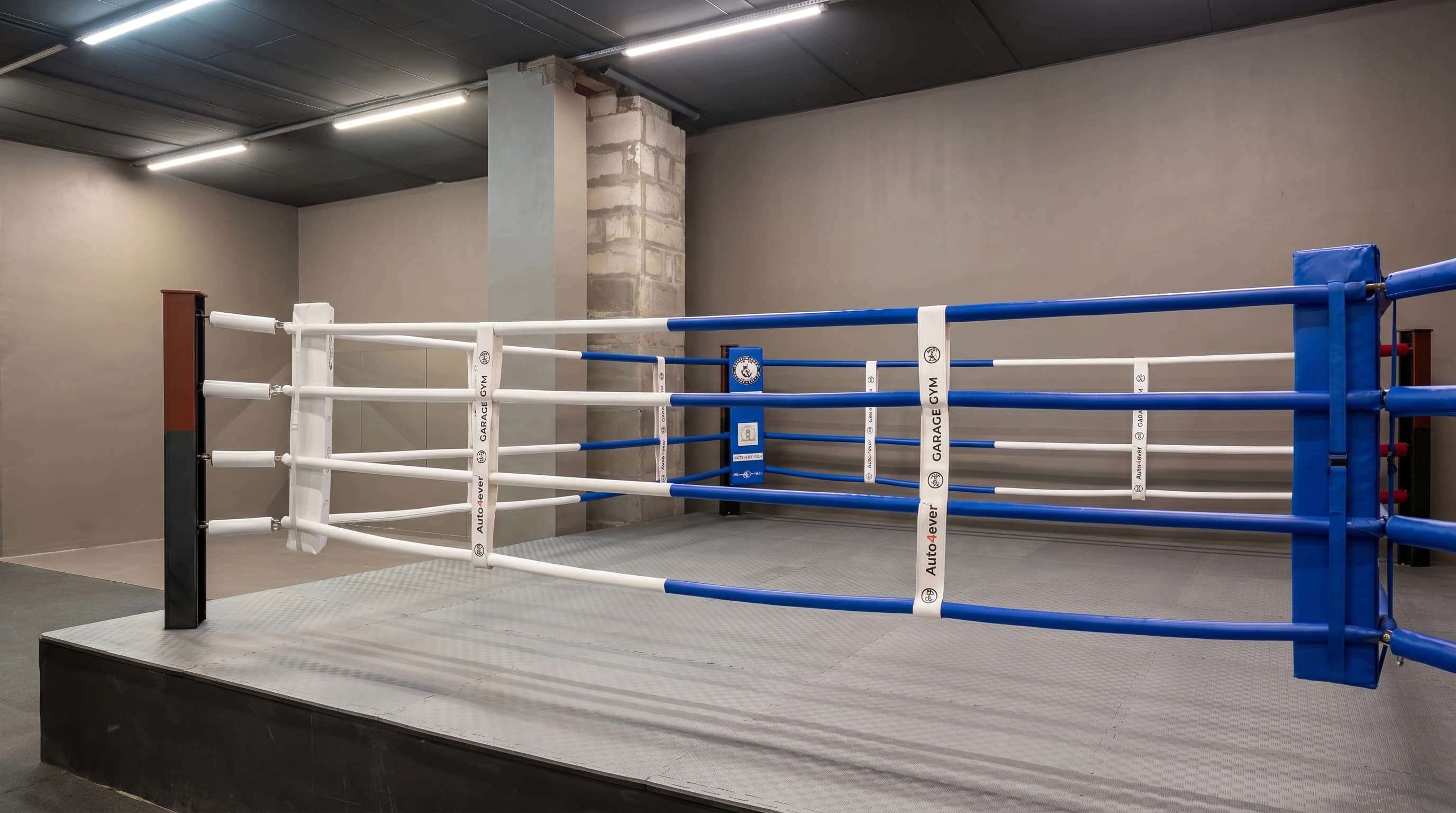 Garage Boxing Gym — Martin Pinc